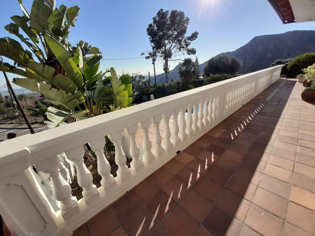 Casa a Gava, Barcelona, Spagna 6 camere da letto, 465 mq. N° 23014