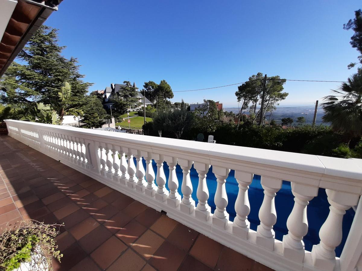 Casa a Gava, Barcelona, Spagna 6 camere da letto, 465 mq. N° 23014