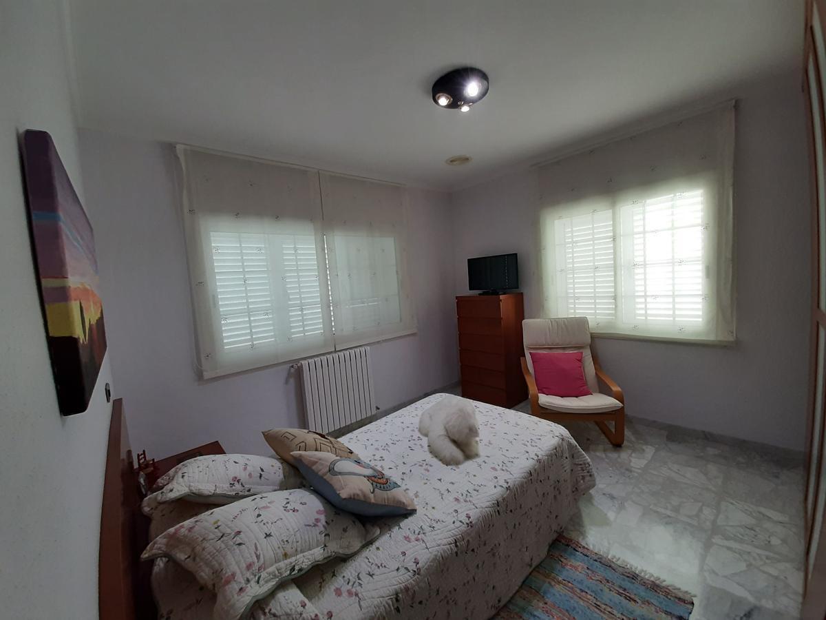 Casa a Gava, Barcelona, Spagna 6 camere da letto, 465 mq. N° 23014