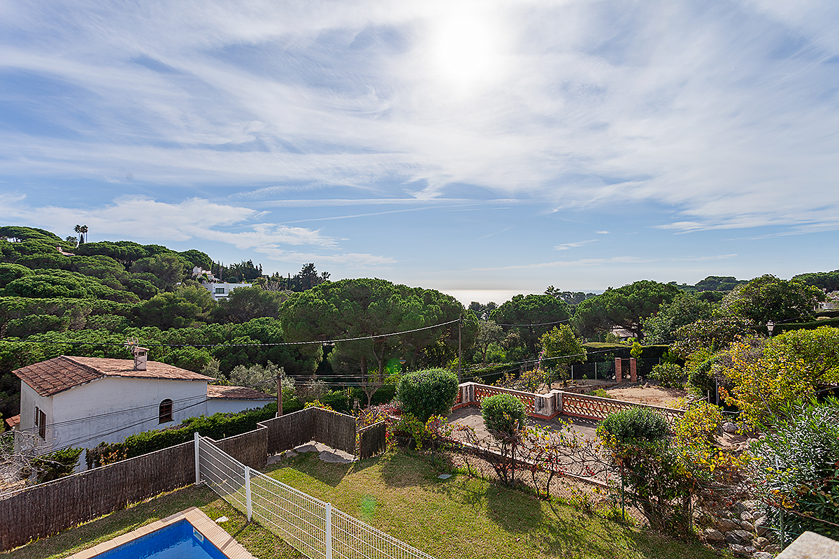 House in Lloret de Mar, Girona, Spain 6 bedrooms, 440 sq.m. No. 56914