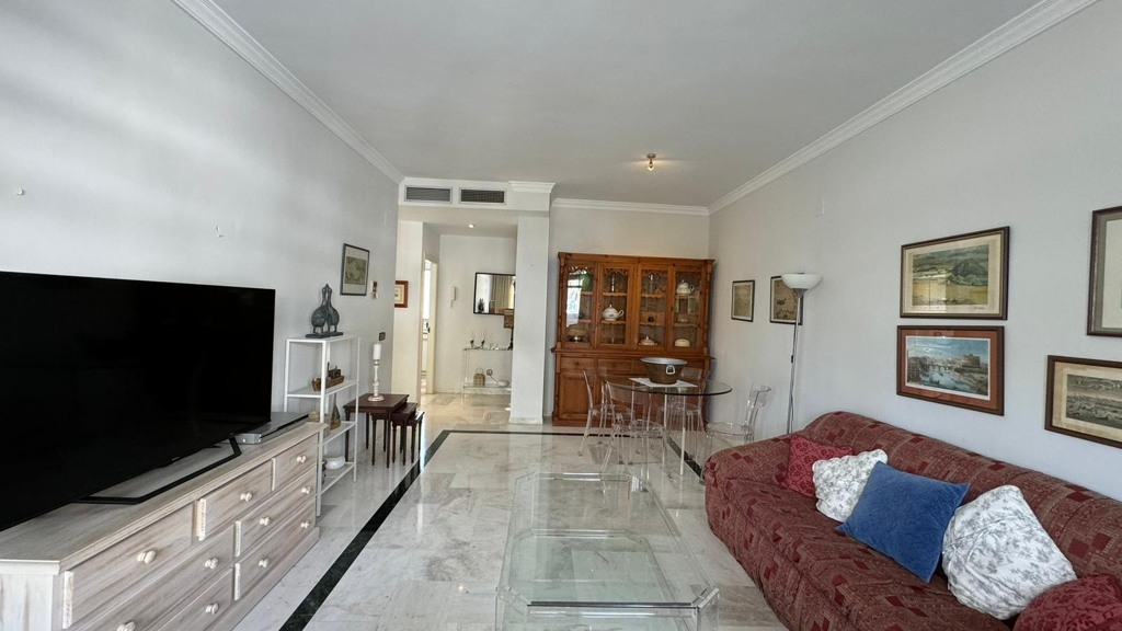 Apartment in Marbella, Malaga, Spain 3 bedrooms, 115 sq.m. No. 93035