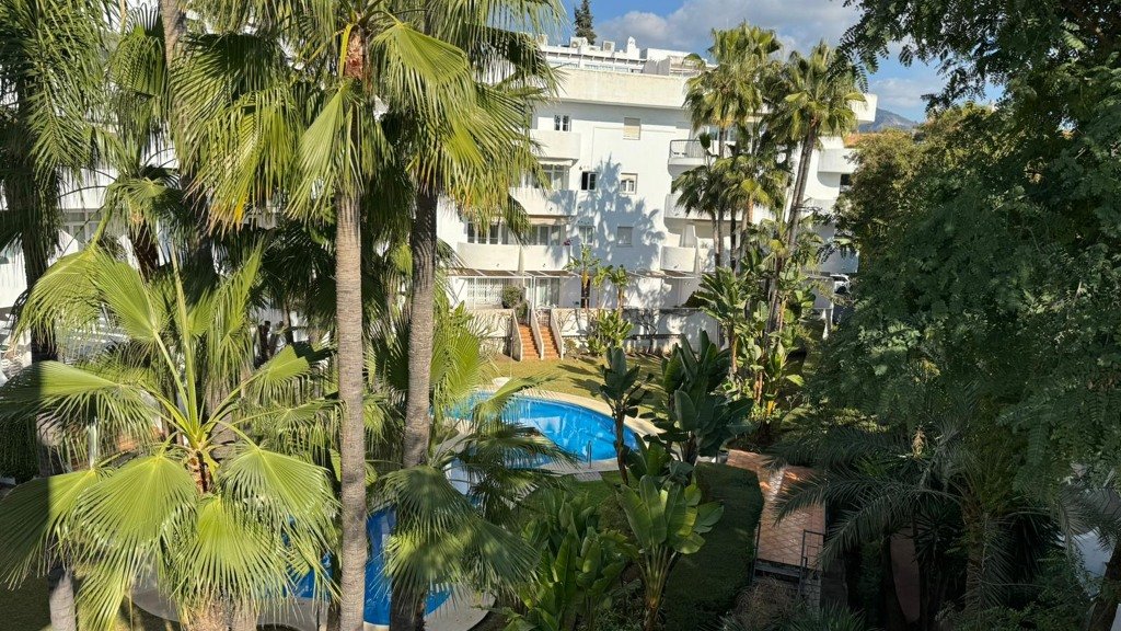 Apartment in Marbella, Malaga, Spain 3 bedrooms, 115 sq.m. No. 93035