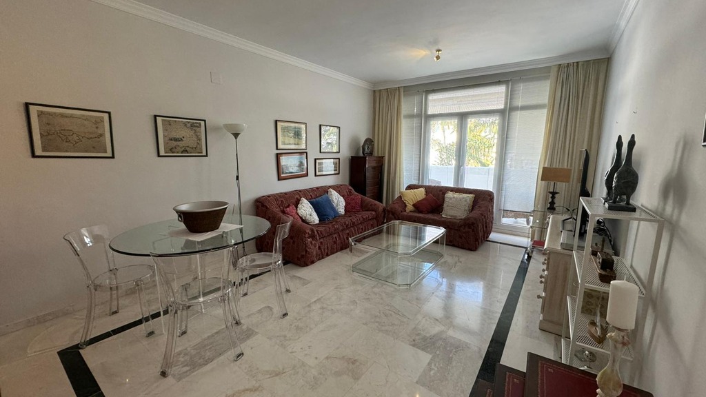 Apartment in Marbella, Malaga, Spain 3 bedrooms, 115 sq.m. No. 93035