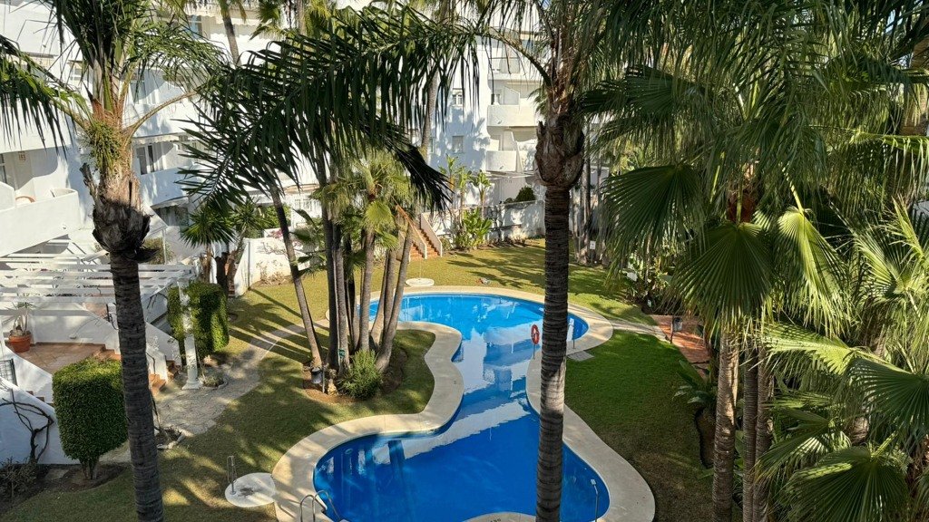 Apartment in Marbella, Malaga, Spain 3 bedrooms, 115 sq.m. No. 93035