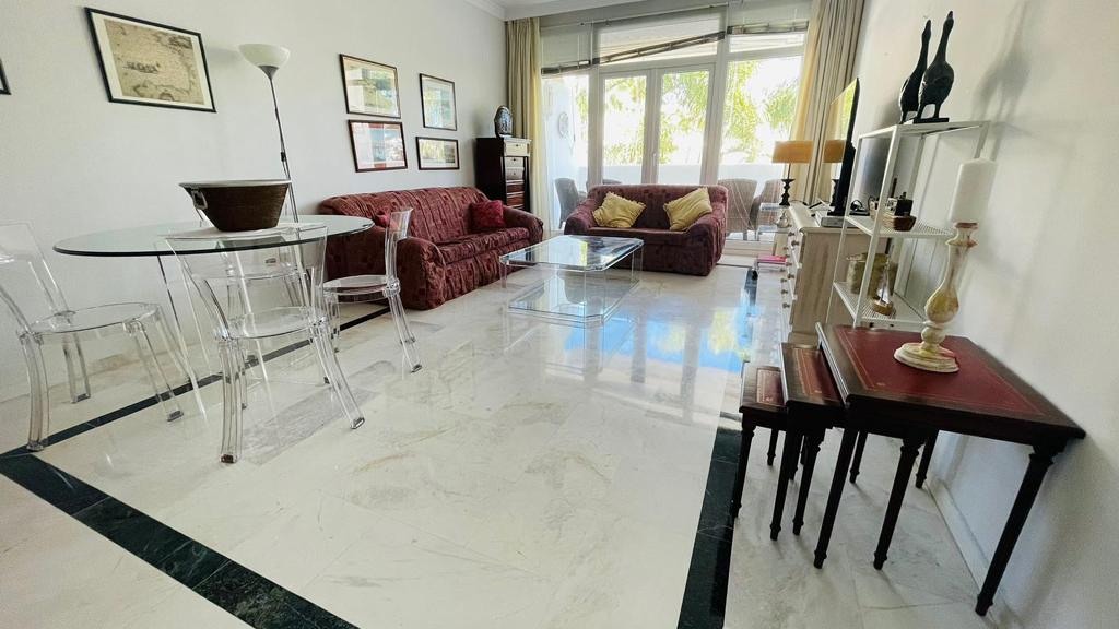 Apartment in Marbella, Malaga, Spain 3 bedrooms, 115 sq.m. No. 93035