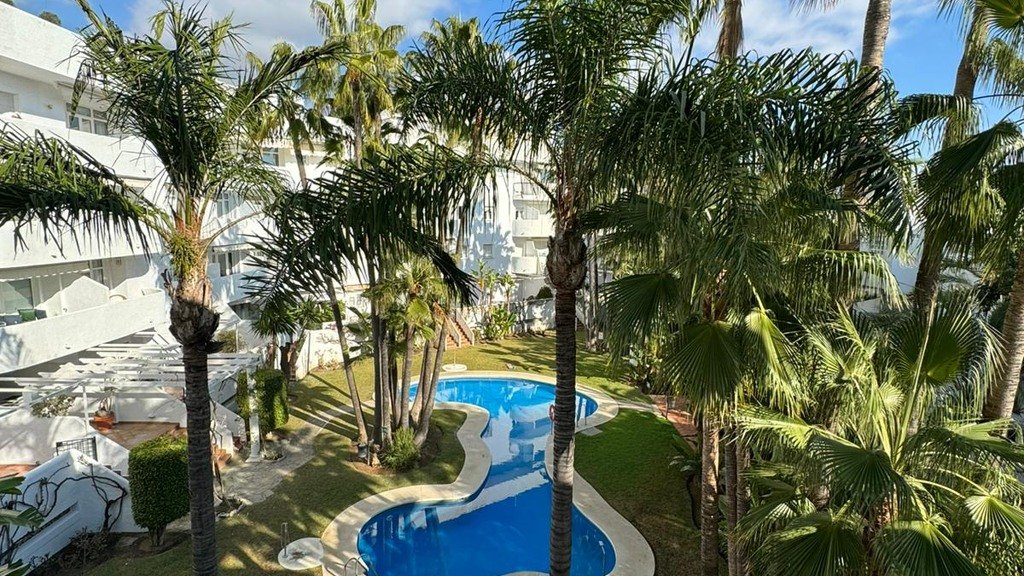 Apartment in Marbella, Malaga, Spain 3 bedrooms, 115 sq.m. No. 93035