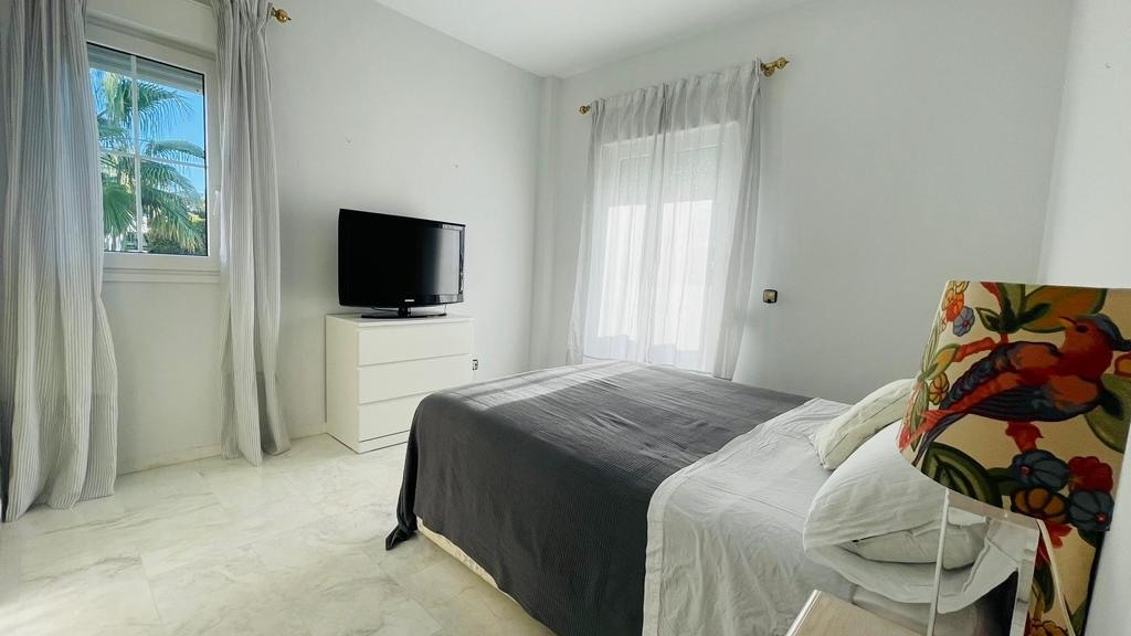 Apartment in Marbella, Malaga, Spain 3 bedrooms, 115 sq.m. No. 93035