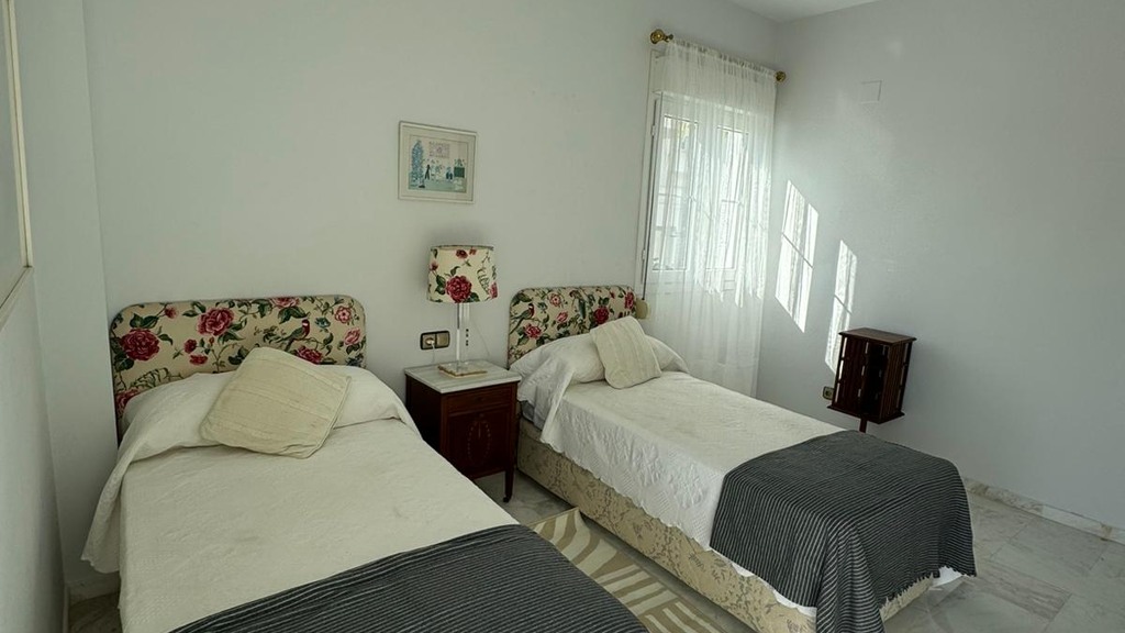 Apartment in Marbella, Malaga, Spain 3 bedrooms, 115 sq.m. No. 93035