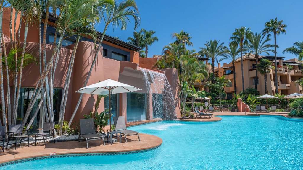 Apartment in Marbella, Malaga, Spain 3 bedrooms, 227 sq.m. No. 107766