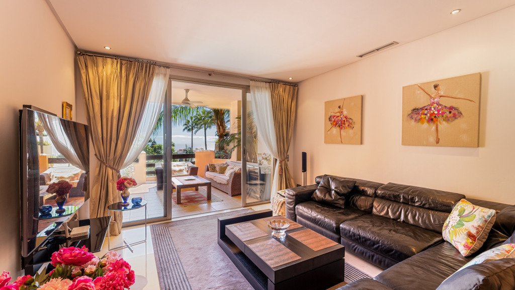 Apartment in Marbella, Malaga, Spain 3 bedrooms, 227 sq.m. No. 107766
