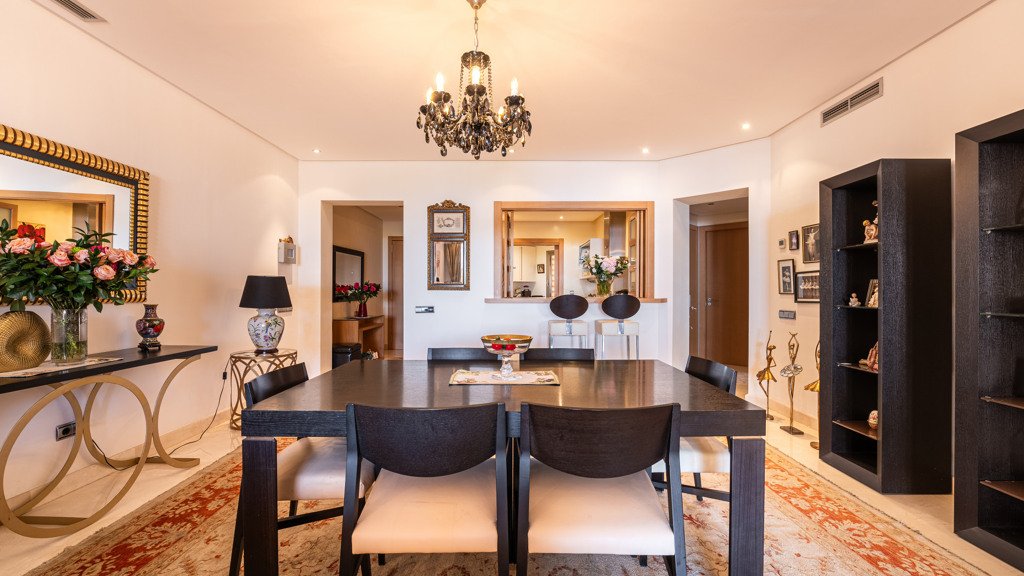 Apartment in Marbella, Malaga, Spain 3 bedrooms, 227 sq.m. No. 107766