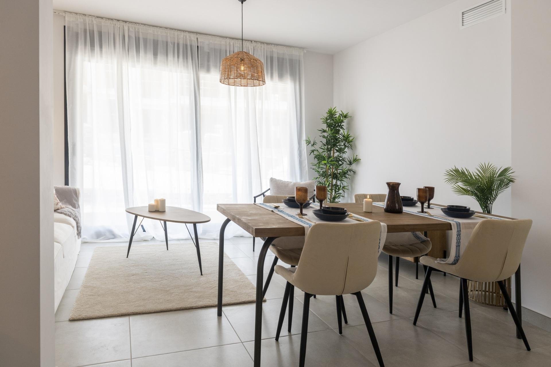 Bungalow en Villamartin, Alicante, España 2 dormitorios, 62 m2 No. 103478