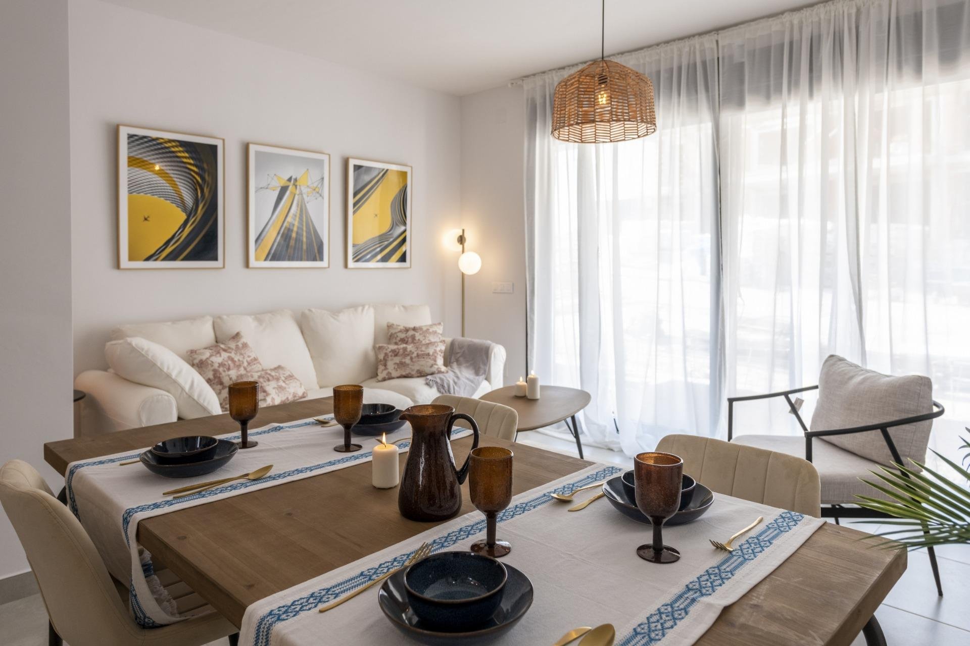 Bungalow en Villamartin, Alicante, España 2 dormitorios, 62 m2 No. 103478
