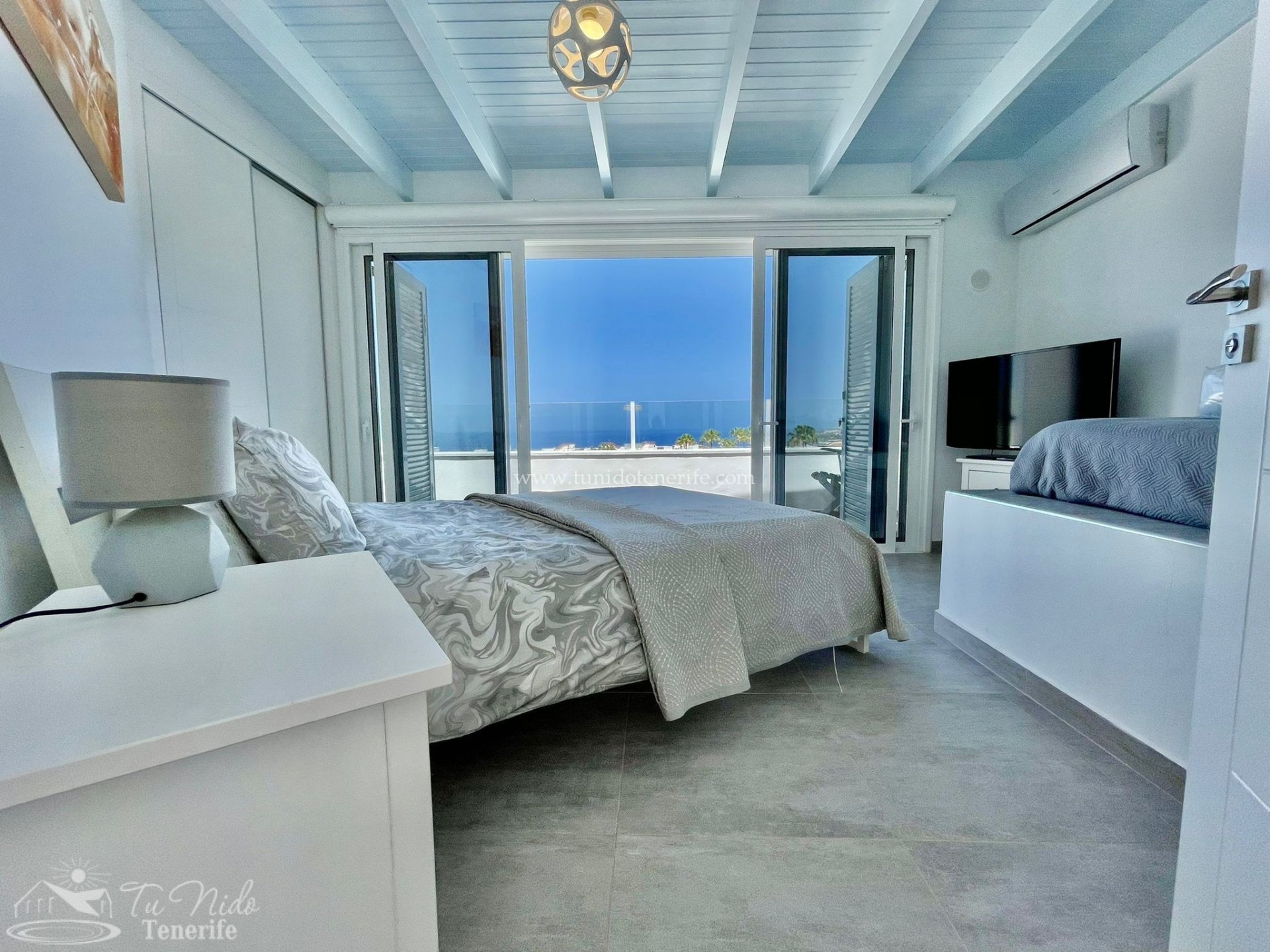Villa en Torviscas, Tenerife, España 3 dormitorios, 126 m2 No. 89124