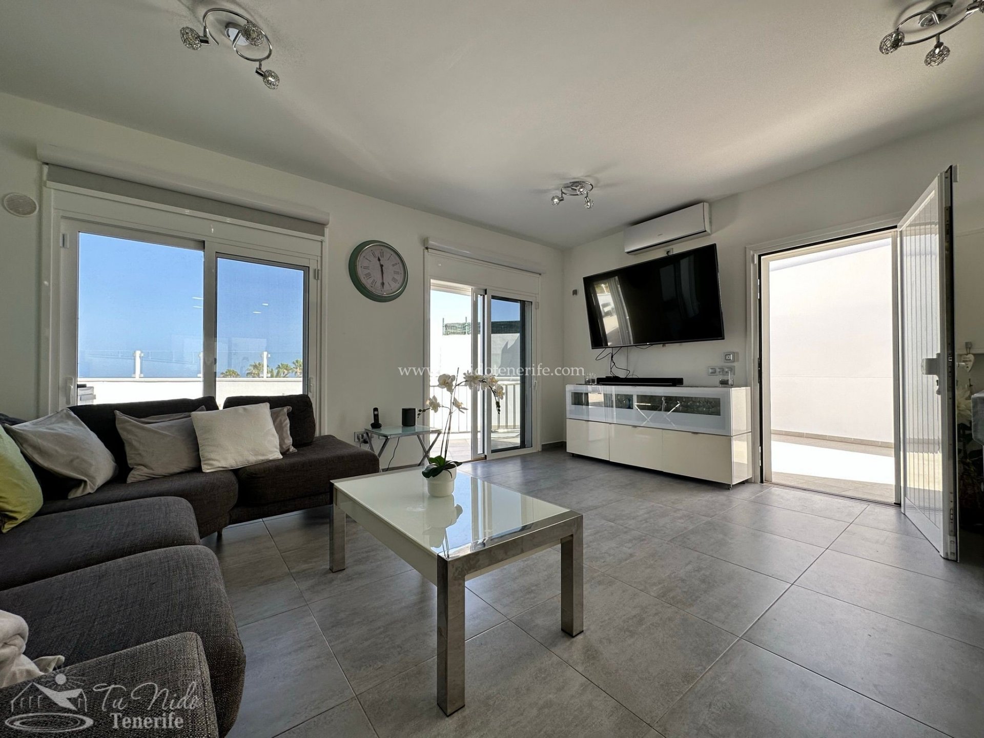 Villa en Torviscas, Tenerife, España 3 dormitorios, 126 m2 No. 89124