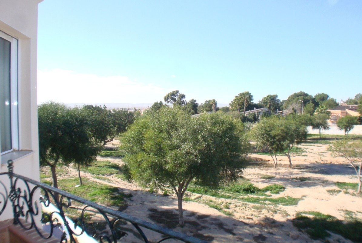 Huvila Ciudad Quesada, Alicante, Espanja 4 makuuhuonetta, 364 m2 No. 84779