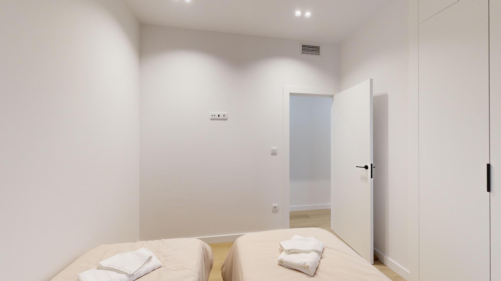 Apartamento en Guardamar del Segura, Alicante, España 3 dormitorios, 151 m2 No. 113146