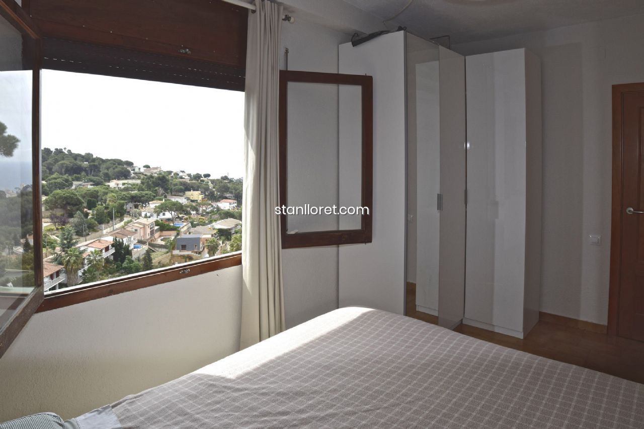 Villa i Lloret de Mar, Girona, Spanien 8 sovrum, 400 kvm. Nr. 104065