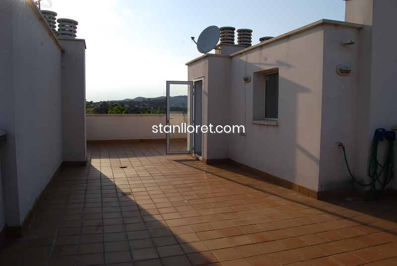 House in Lloret de Mar, Girona, Spain 4 bedrooms, 264 sq.m. No. 104067