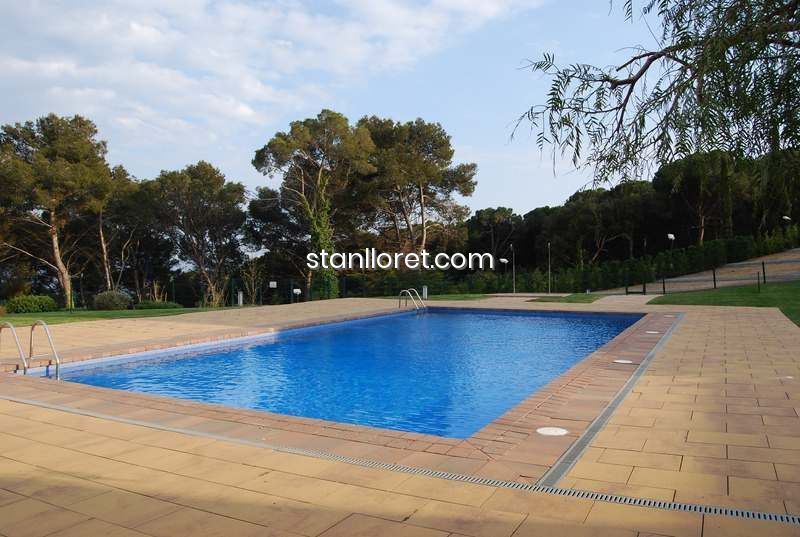 House in Lloret de Mar, Girona, Spain 4 bedrooms, 264 sq.m. No. 104067
