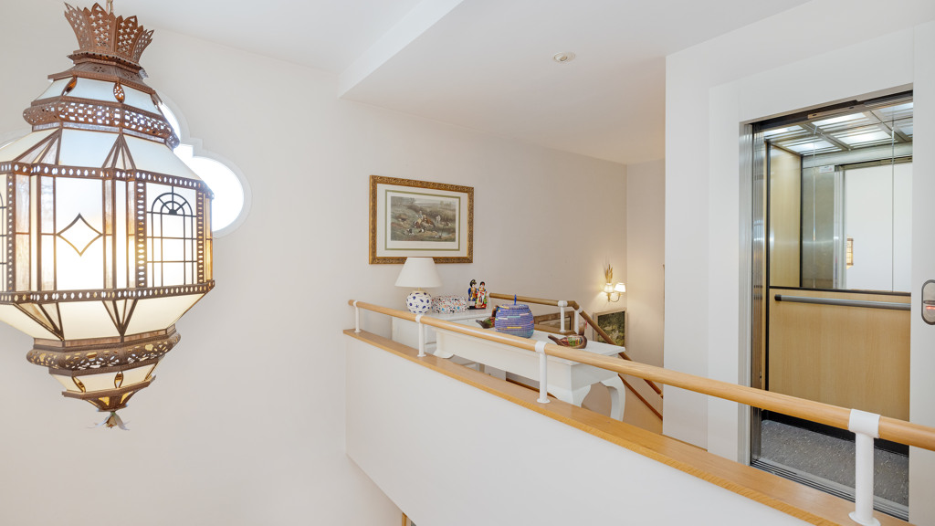 Villa en Jerez de la Frontera, Cádiz, España 6 dormitorios, 530 m2 No. 93114