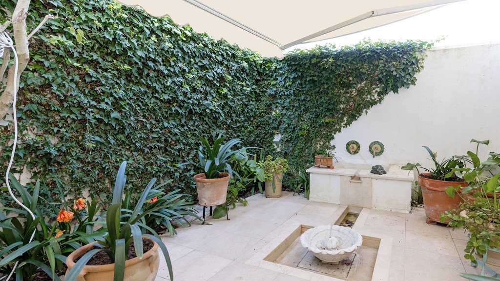 Villa en Jerez de la Frontera, Cádiz, España 6 dormitorios, 530 m2 No. 93114