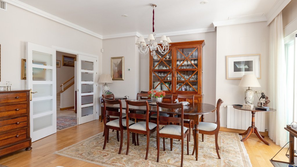 Villa en Jerez de la Frontera, Cádiz, España 6 dormitorios, 530 m2 No. 93114