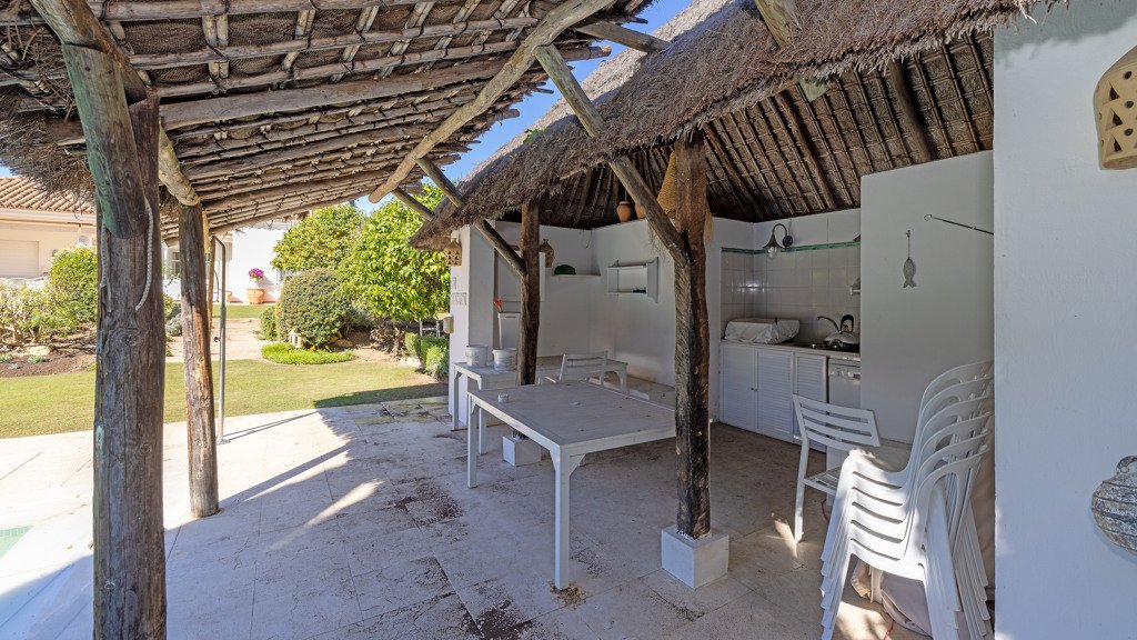 Villa en Jerez de la Frontera, Cádiz, España 6 dormitorios, 530 m2 No. 93114