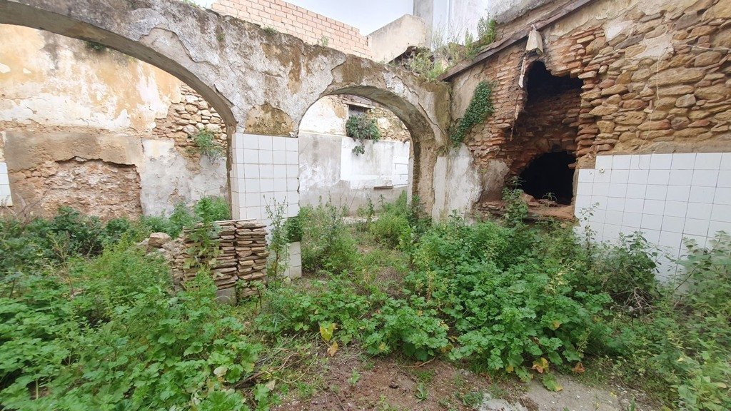 Radhus i Medina Sidonia, Cadiz, Spanien 7 sovrum, 369 kvm. Nr. 97626