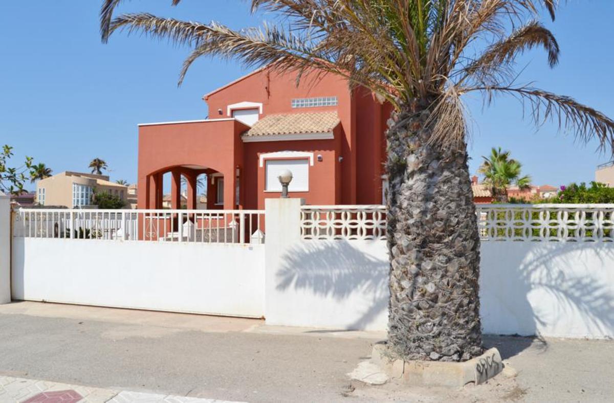Villa à La Manga Club, Murcia, Espagne 3 chambres, 220 m2 No. 113044