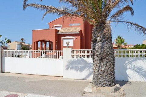 Villa in La Manga Club, Murcia, Spain 3 bedrooms, 220 sq.m. No. 113044