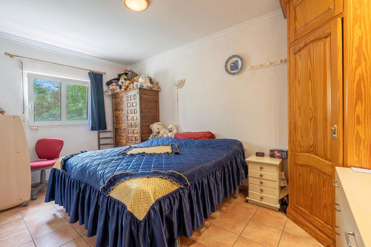 Villa a Els Poblets, Alicante, Spagna 5 camere da letto, 330 mq. N° 113047