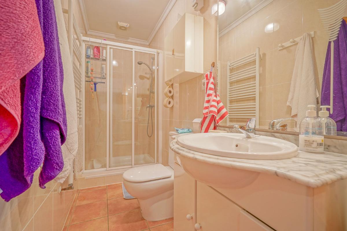 Villa a Els Poblets, Alicante, Spagna 5 camere da letto, 330 mq. N° 113047