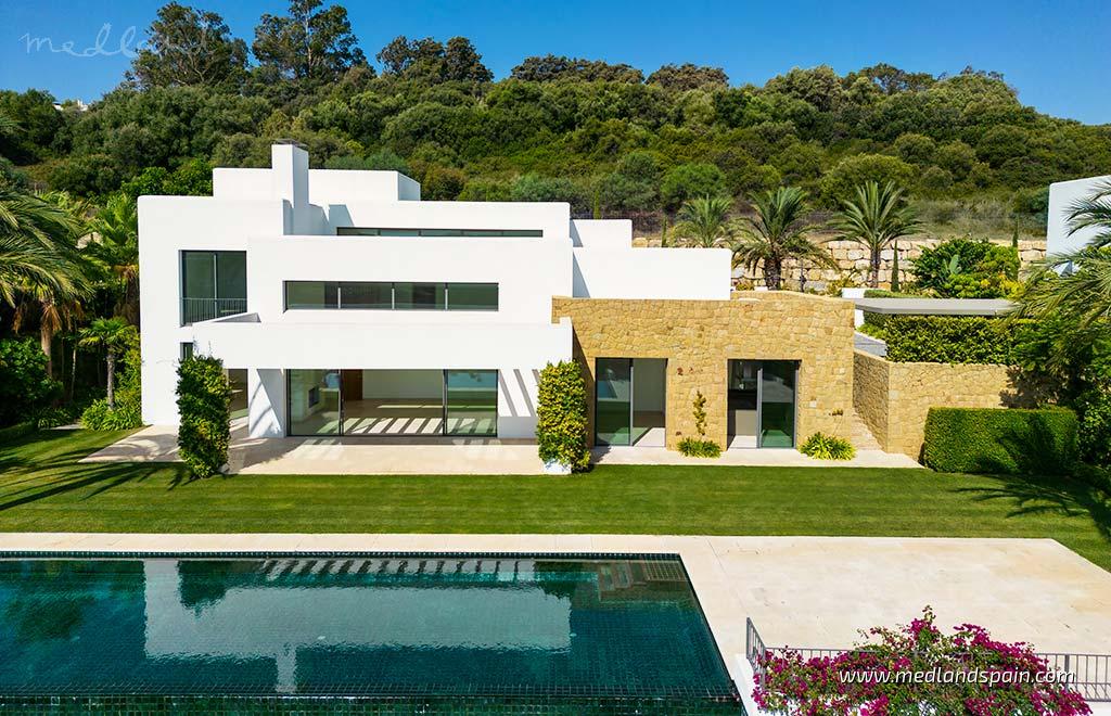 Villa a Casares, Malaga, Spagna 5 camere da letto, 655 mq. N° 108433