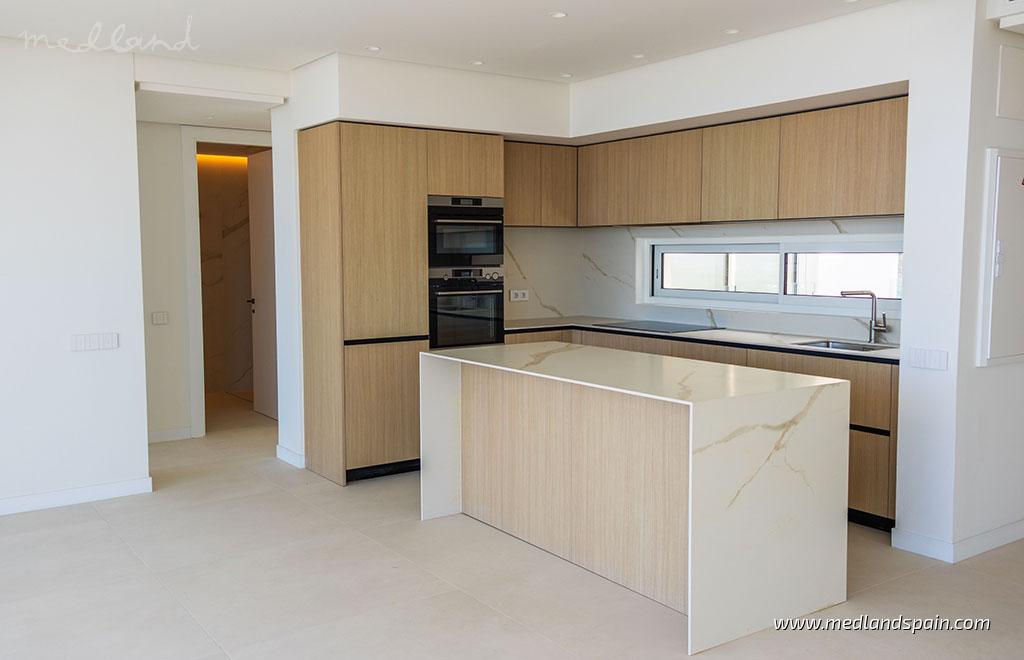 Appartamento a Marbella, Malaga, Spagna 3 camere da letto, 134 mq. N° 108435