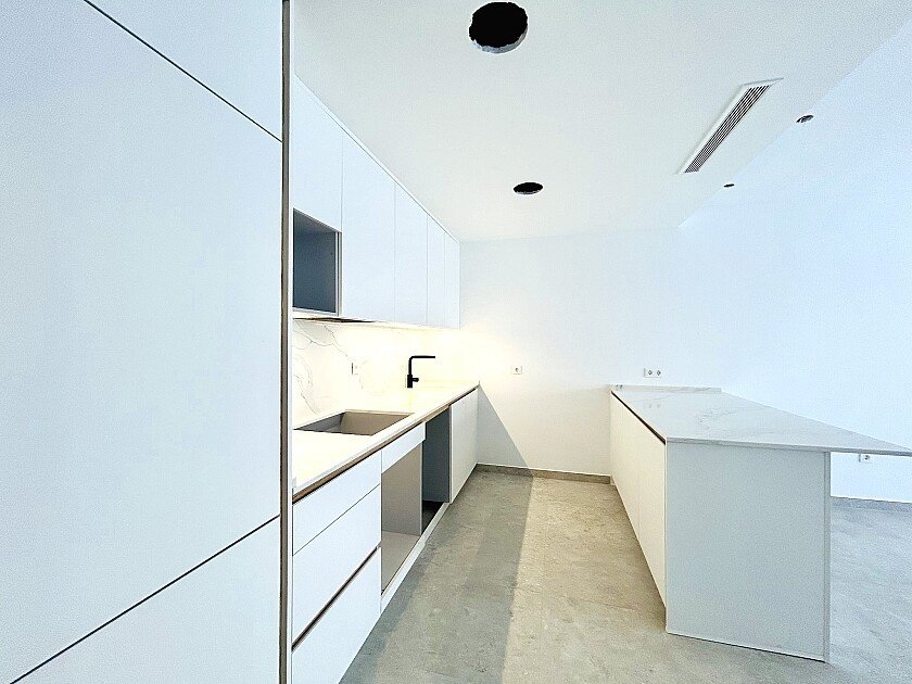 Apartment in Torrevieja, Alicante, Spain 3 bedrooms, 110 sq.m. No. 103358
