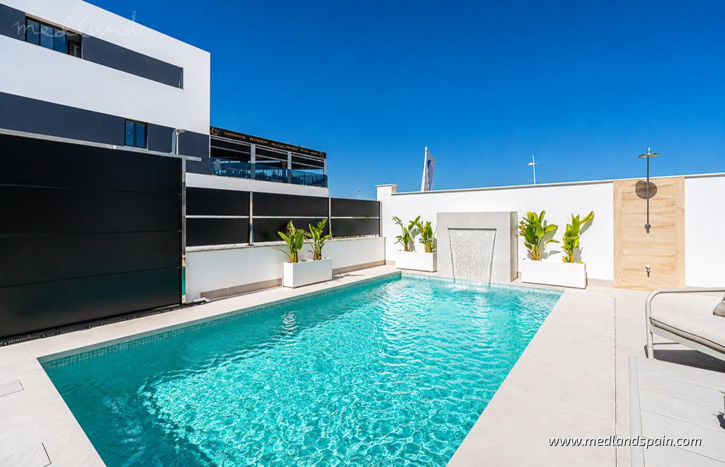 Villa en Benijófar, Alicante, España 3 dormitorios, 218.25 m2 No. 108686
