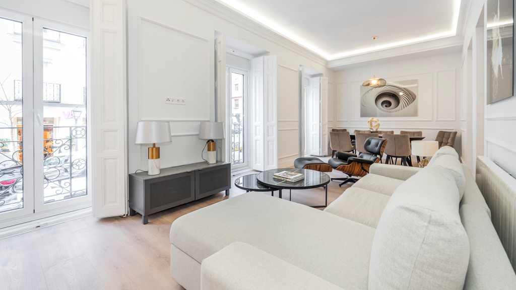 Dzīvoklis Madrid, Spānijā 3 istabas, 136 m2 Nr. 105528