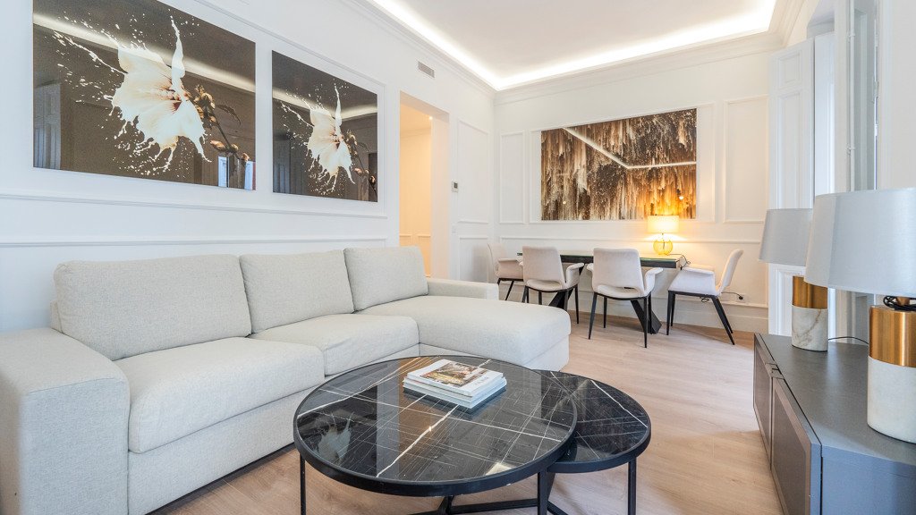 Dzīvoklis Madrid, Spānijā 3 istabas, 136 m2 Nr. 105528