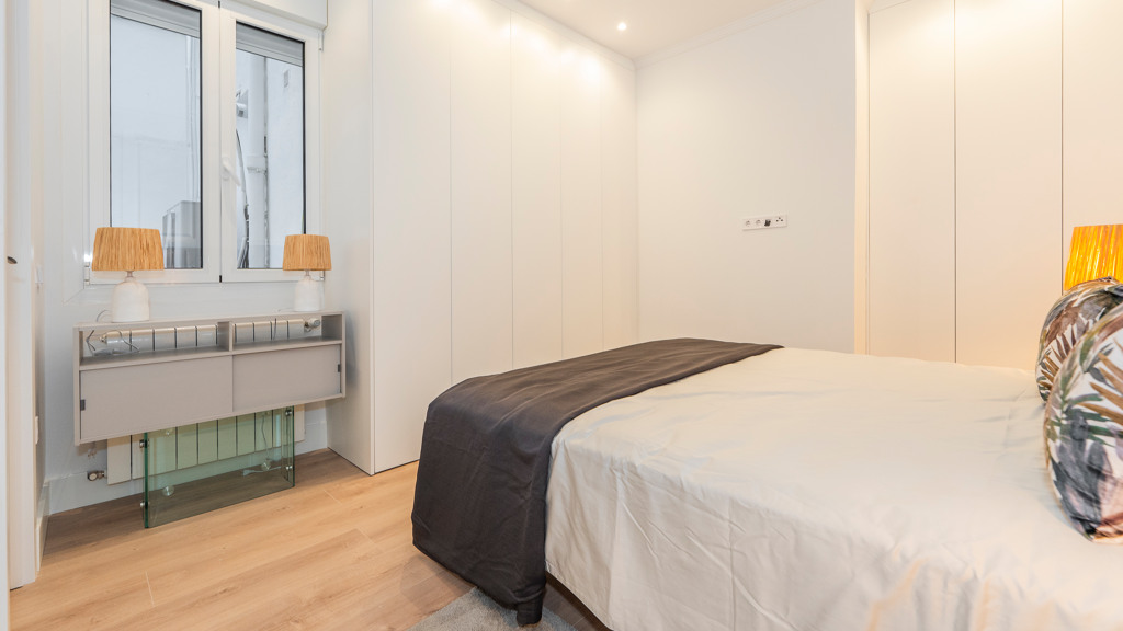 Dzīvoklis Madrid, Spānijā 3 istabas, 136 m2 Nr. 105528