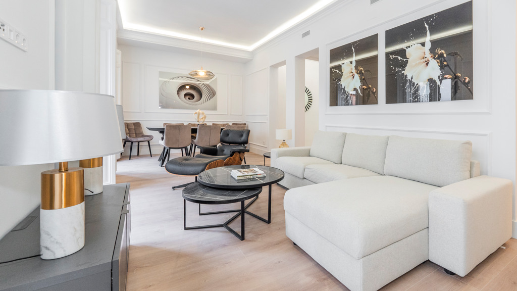 Dzīvoklis Madrid, Spānijā 3 istabas, 136 m2 Nr. 105528