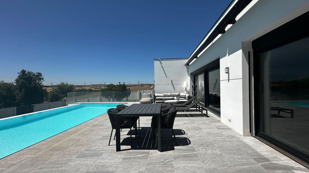 Huvila Fuente del Fresno, Madrid, Espanja 4 makuuhuonetta, 500 m2 No. 106612