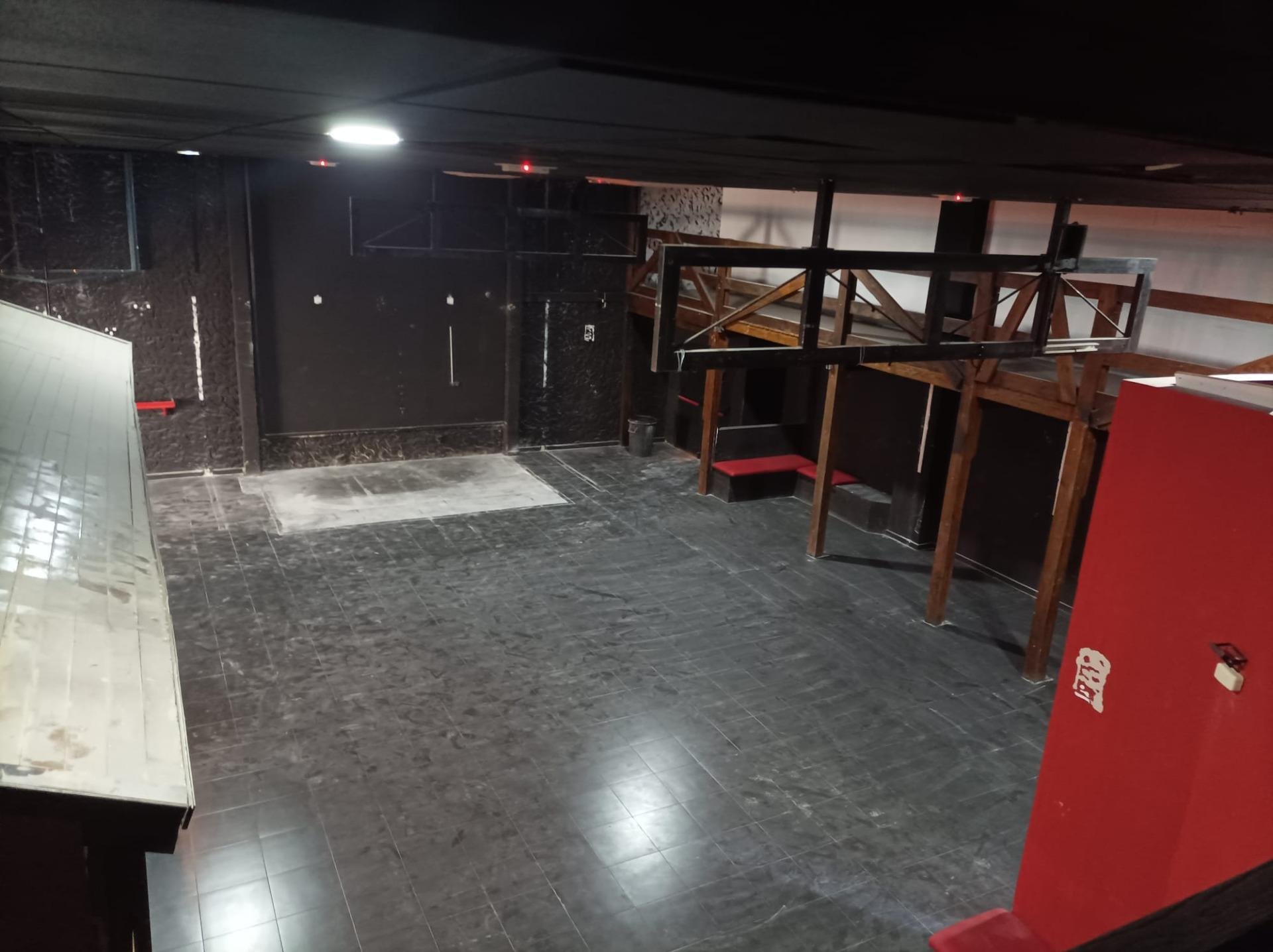 Commercial property in Guardamar del Segura, Alicante, Spain 245 sq.m. No. 92126