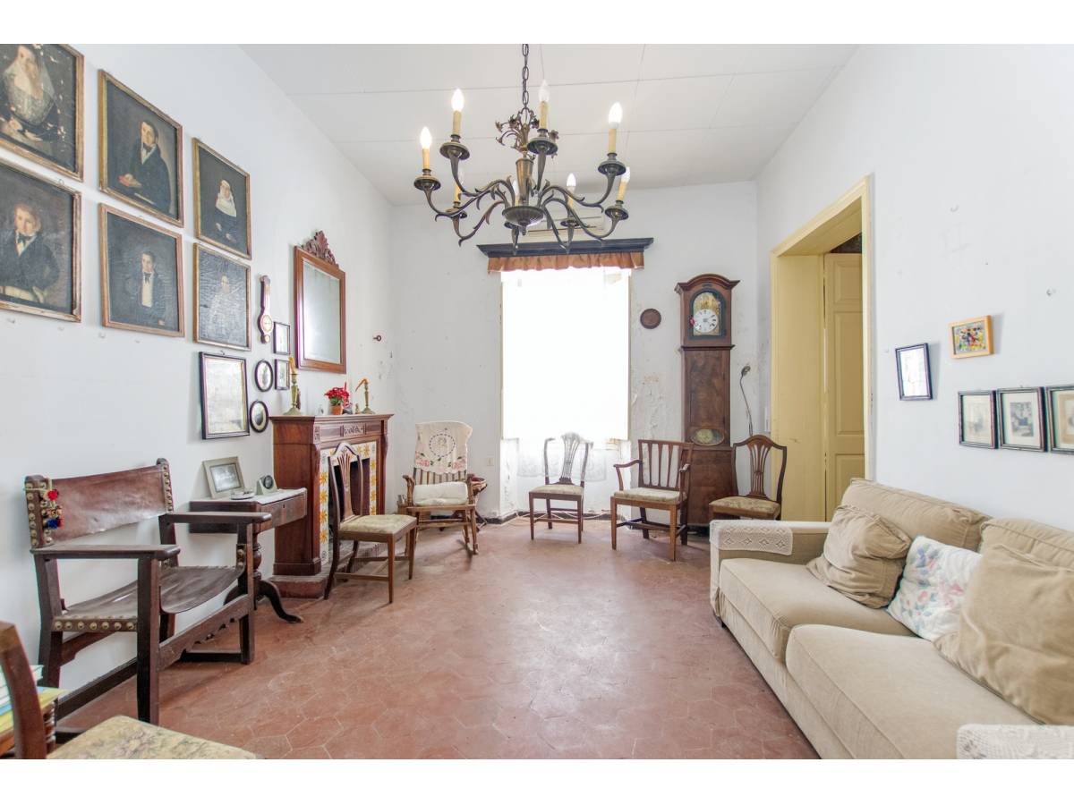 Casa adosada en Ciutadella De Menorca, Menorca, España 12 dormitorios, 495 m2 No. 102038