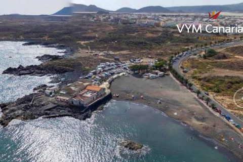 Propiedad comercial en Las Galletas, Tenerife, España 102 m2 No. 90425