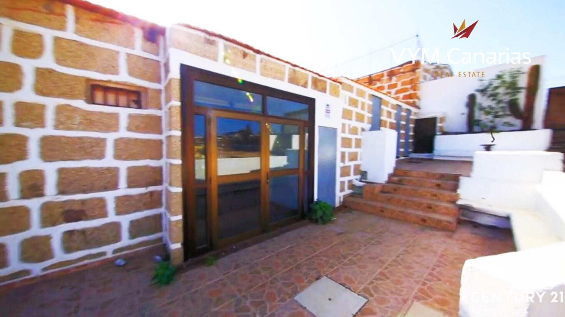 Propiedad comercial en Las Galletas, Tenerife, España 102 m2 No. 90425