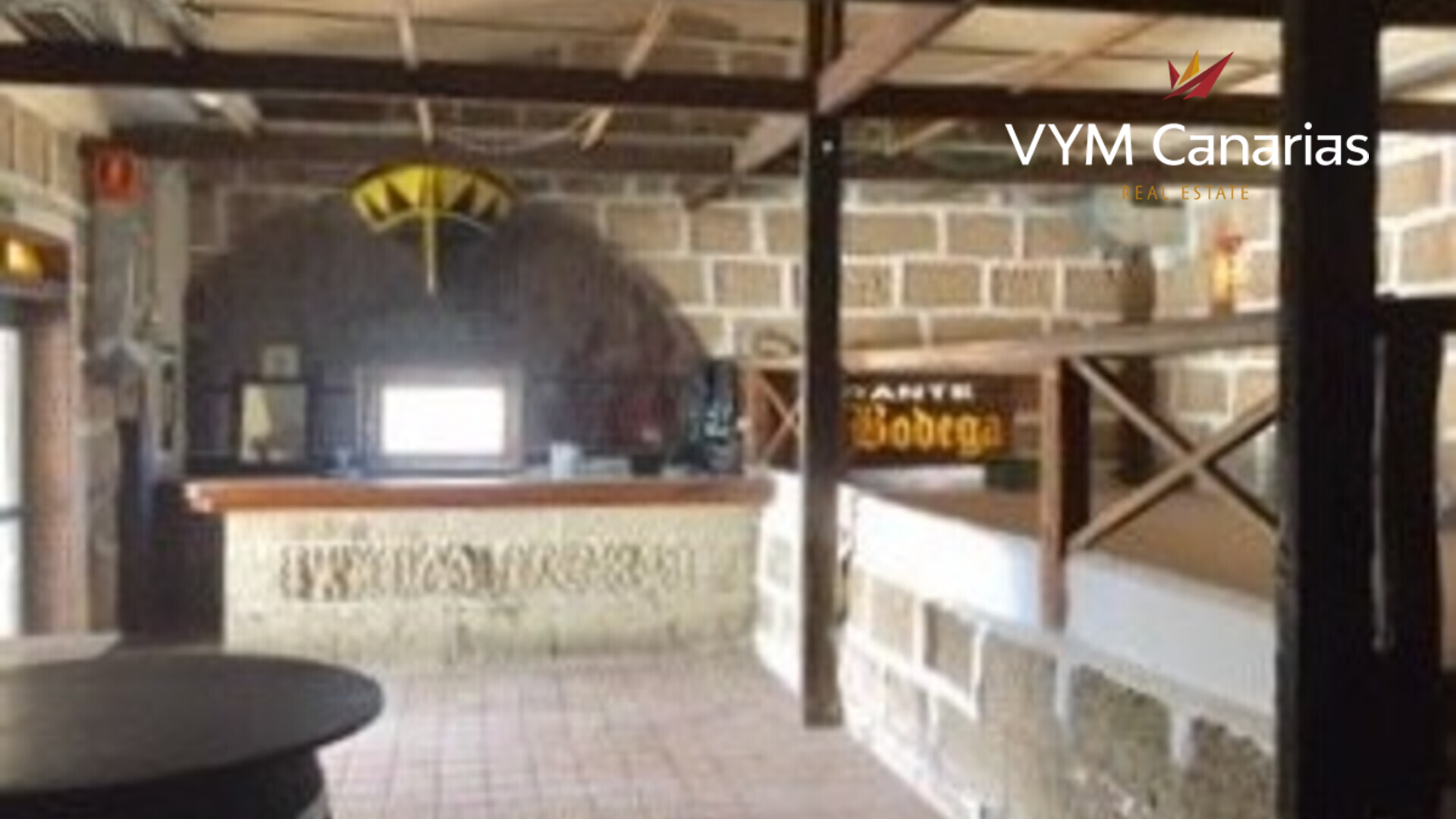 Propiedad comercial en Las Galletas, Tenerife, España 102 m2 No. 90425