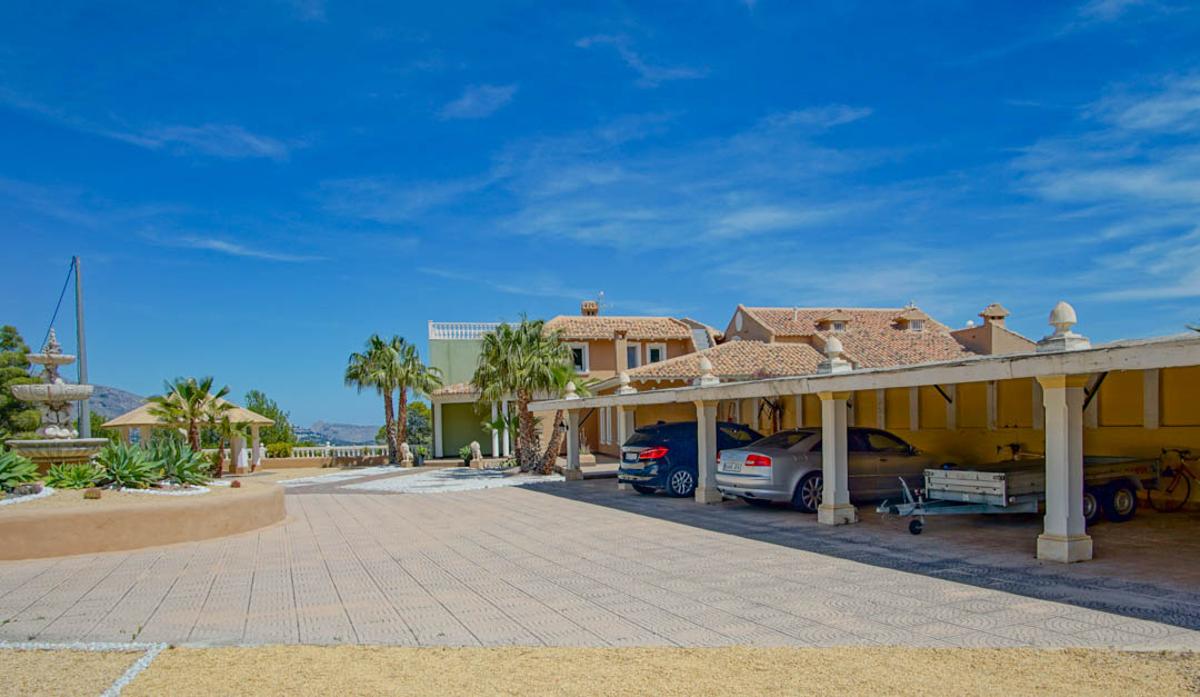 Huvila La Nucia, Alicante, Espanja 8 makuuhuonetta, 900 m2 No. 99310