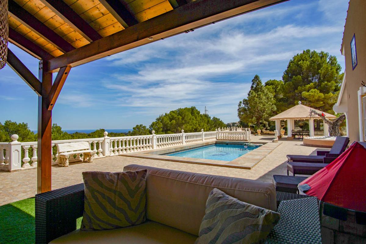 Huvila La Nucia, Alicante, Espanja 8 makuuhuonetta, 900 m2 No. 99310