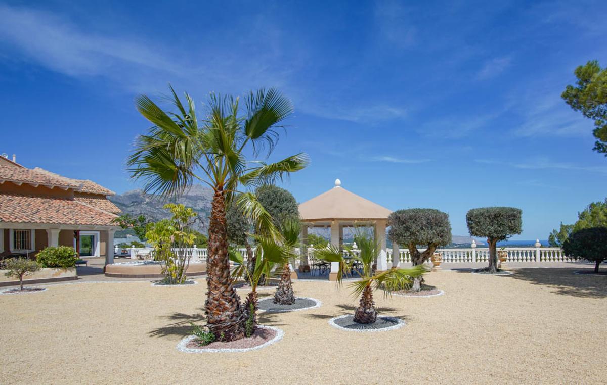 Huvila La Nucia, Alicante, Espanja 8 makuuhuonetta, 900 m2 No. 99310